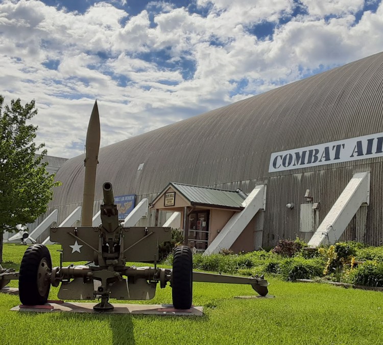 combat-air-museum-photo